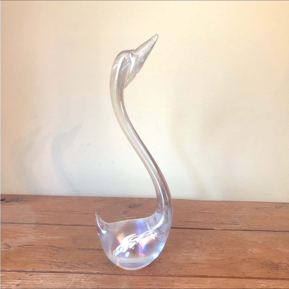 Swan Vintage Iridescent Glass